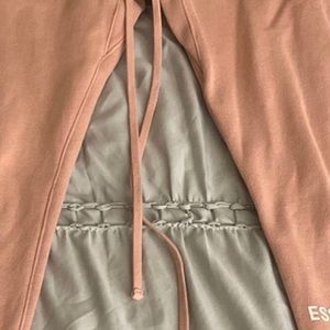 Essentials / F.O.G JOGGERS